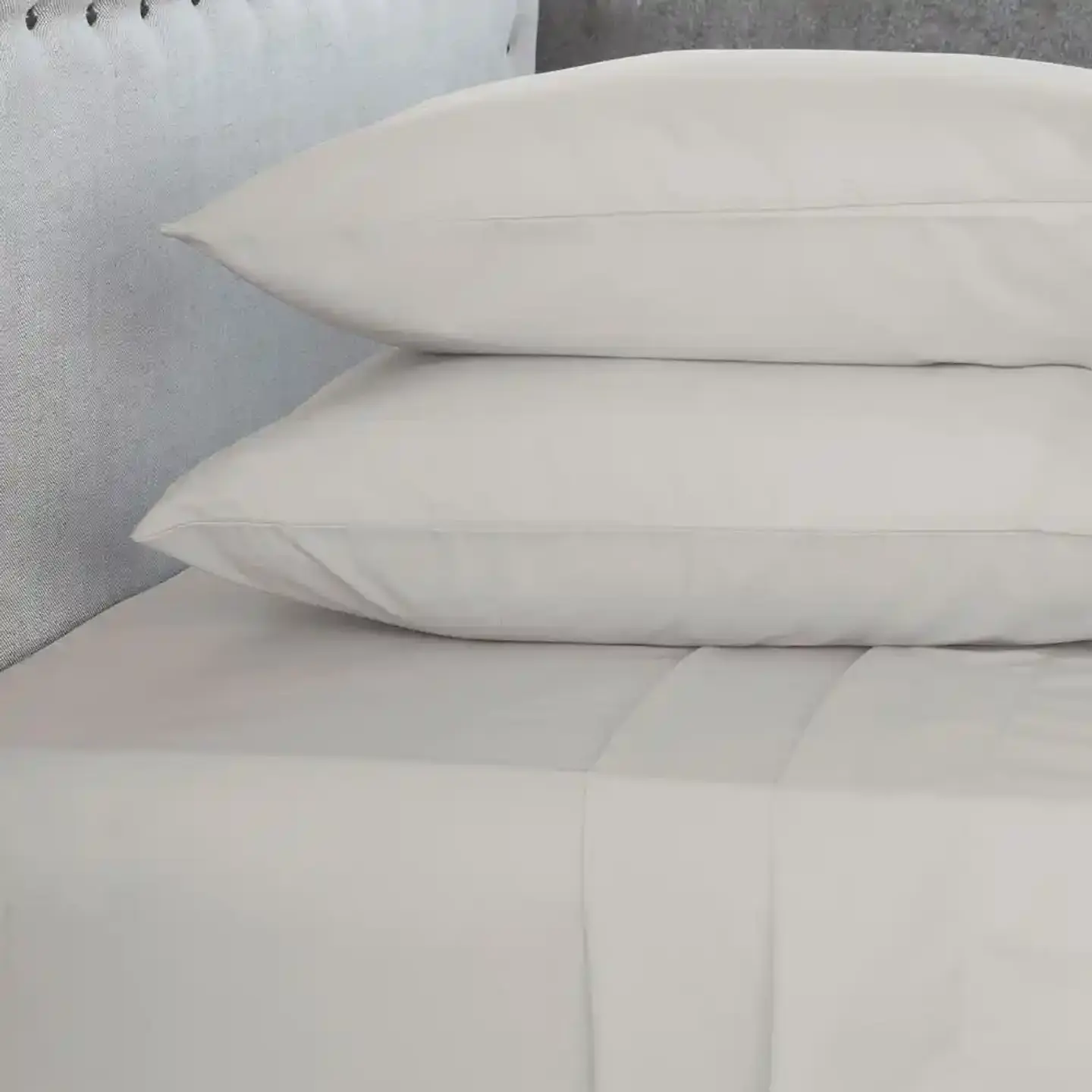 Juego de Sábanas Lisas  Super King Beige 3