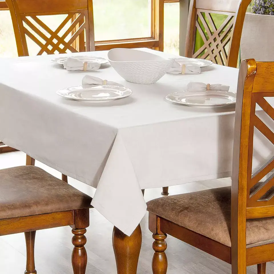 Juego de Mantel Laika de 135x210 C/4 servilletas  Blanco  1