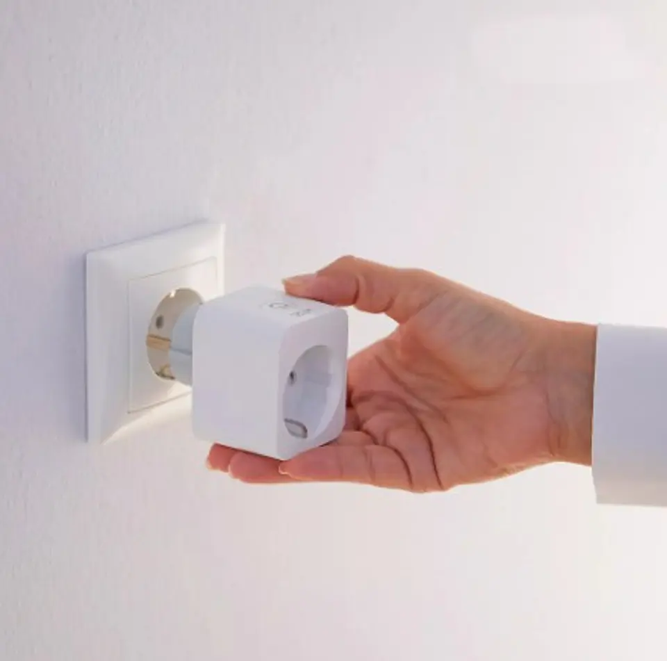 Tomada Inteligente Wi-Fi (Smart Plug) 2300W 10A - WiZ 2