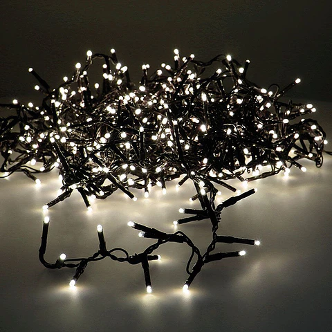 Grinalda Pisca-Pisca LED domingos 50 LEDs (Branca) Fio Preto - 4 Metros