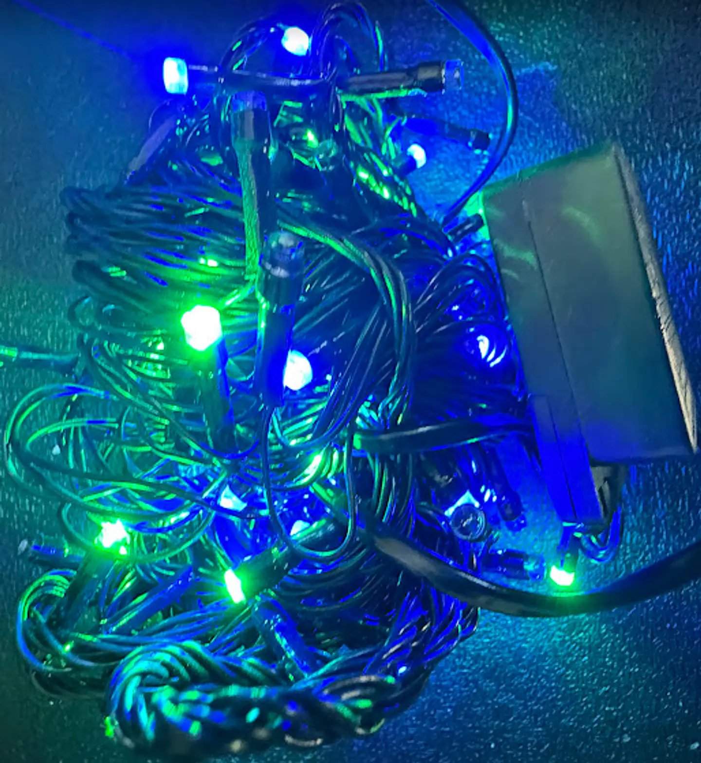Grinalda LED 200L (Multicor/RGB) Fio Preto - 10m 1
