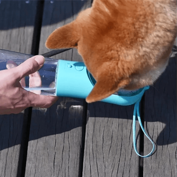 Bebedero Portátil De Botella Para Perros Mascota Agua Viajes Color Azul 6