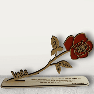 Rosa com Base Personalizada em MDF