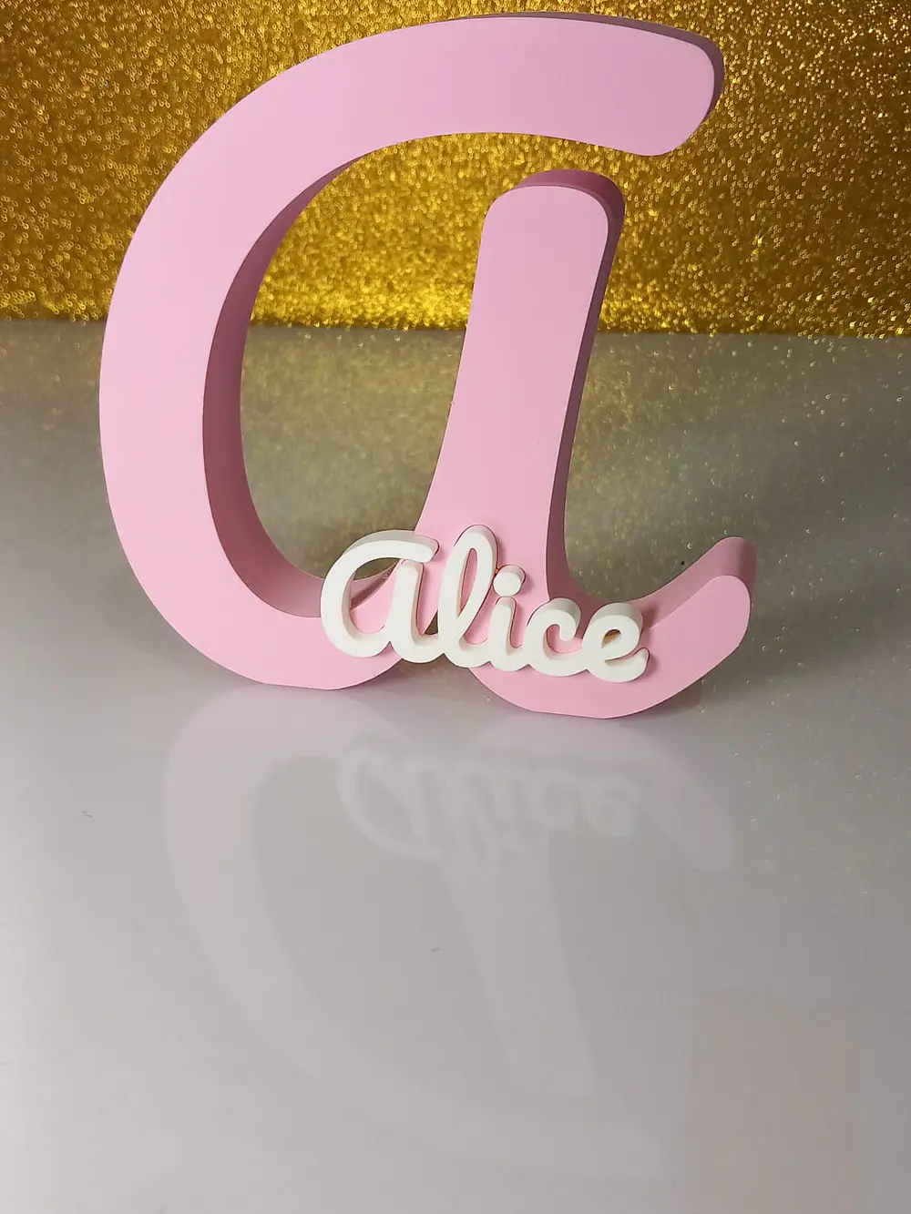 Letra Inicial 3D com Nome Personalizada 1