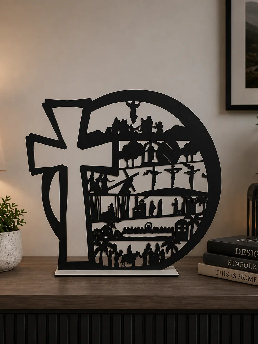 Cruz Decorativa com Cenas da Paixão de Cristo em MDF