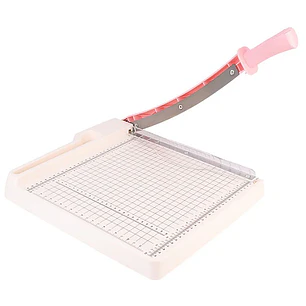  GUILLOTINA ROSADA 30X30 CON CUCHILLA AUTOAFILABLE