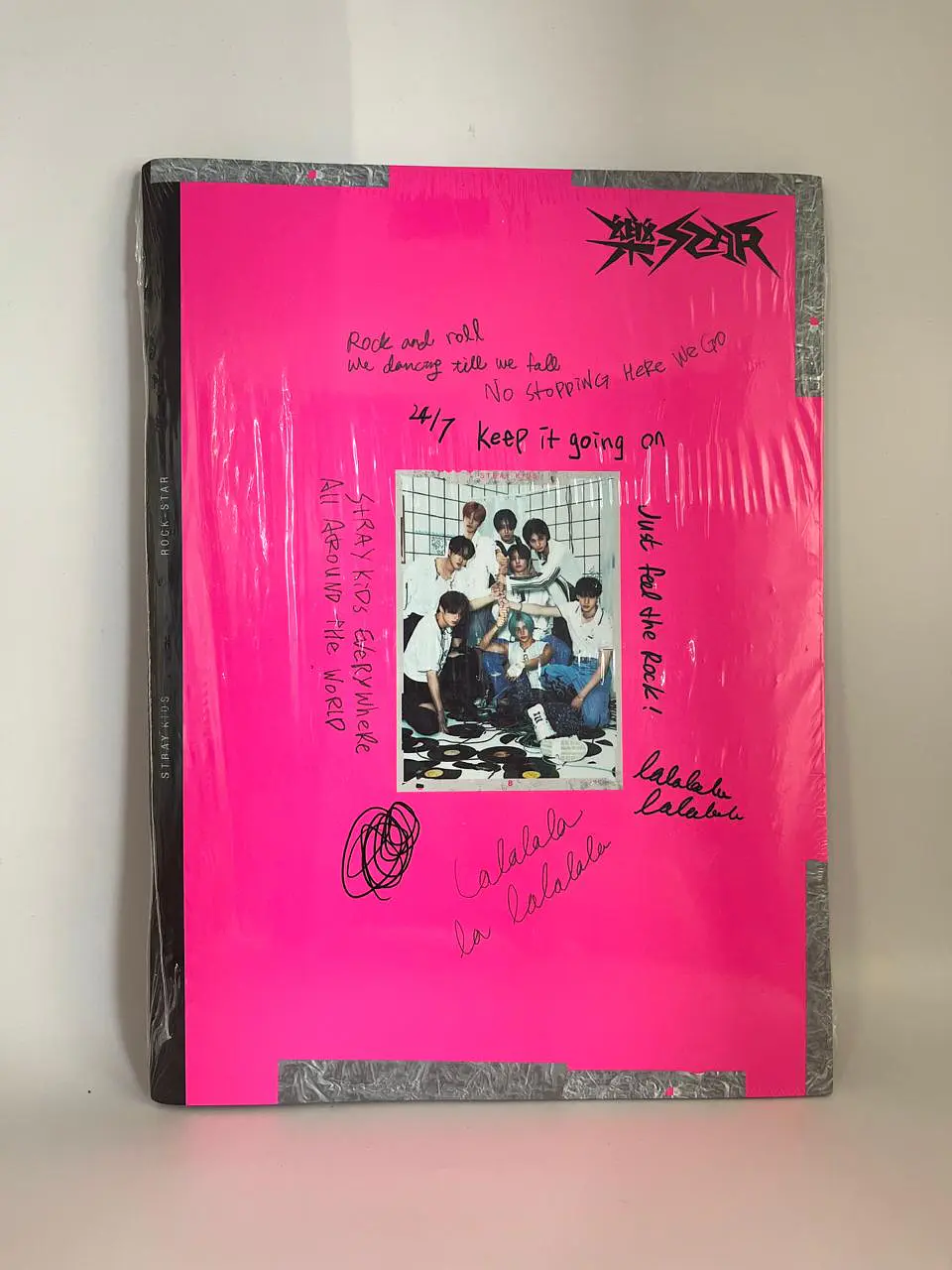 Álbum - Stray Kids - Rock-Star (black/pink) - Nuevo sellado 3