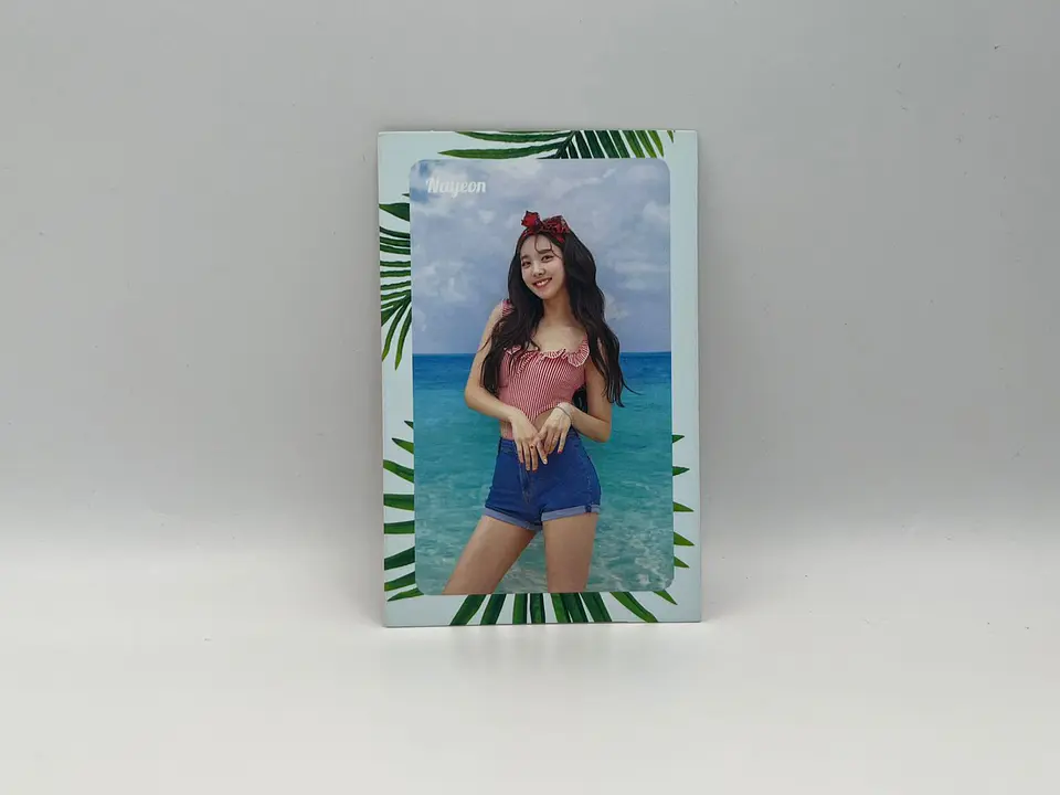 Photocard TWICE NAYEON – Summer Night (Oficial) 1