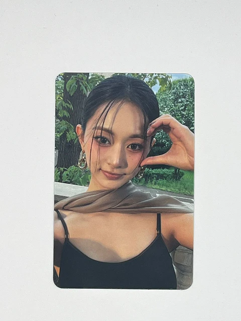 Photocard TWICE TZUYU – About Tzu - (Oficial)