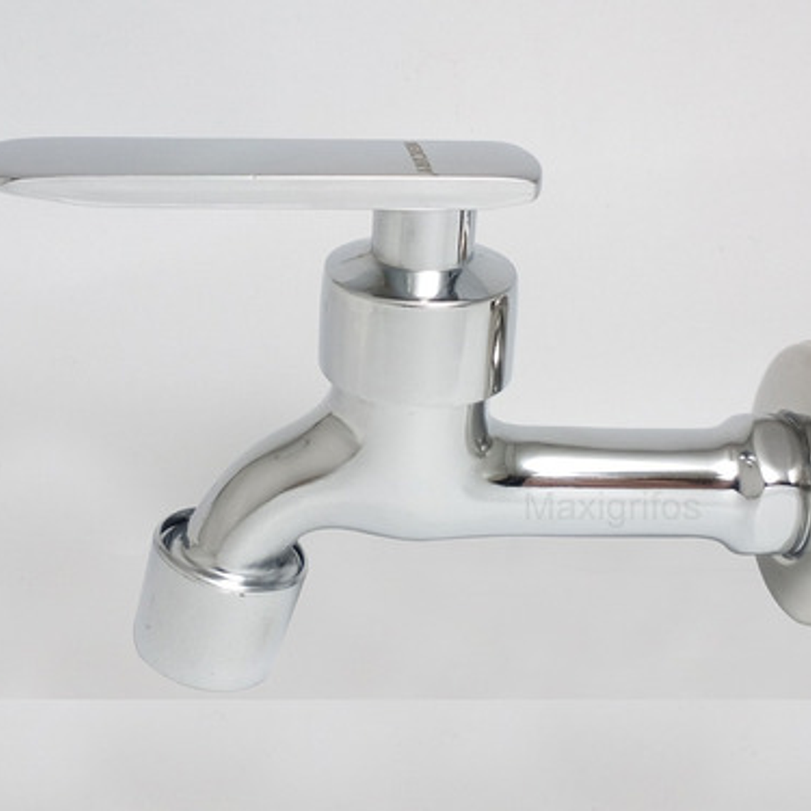 Llave Jardín O Lavadero De Lujo Metálica Doble Filtro 4