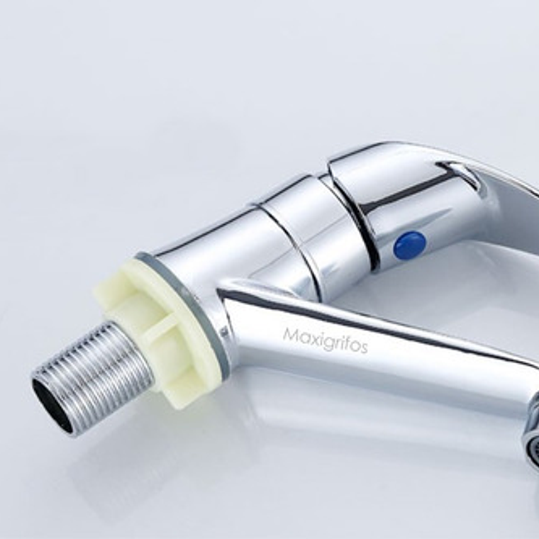 Llave Para Lavamanos Sencilla Solo Agua Fria 7