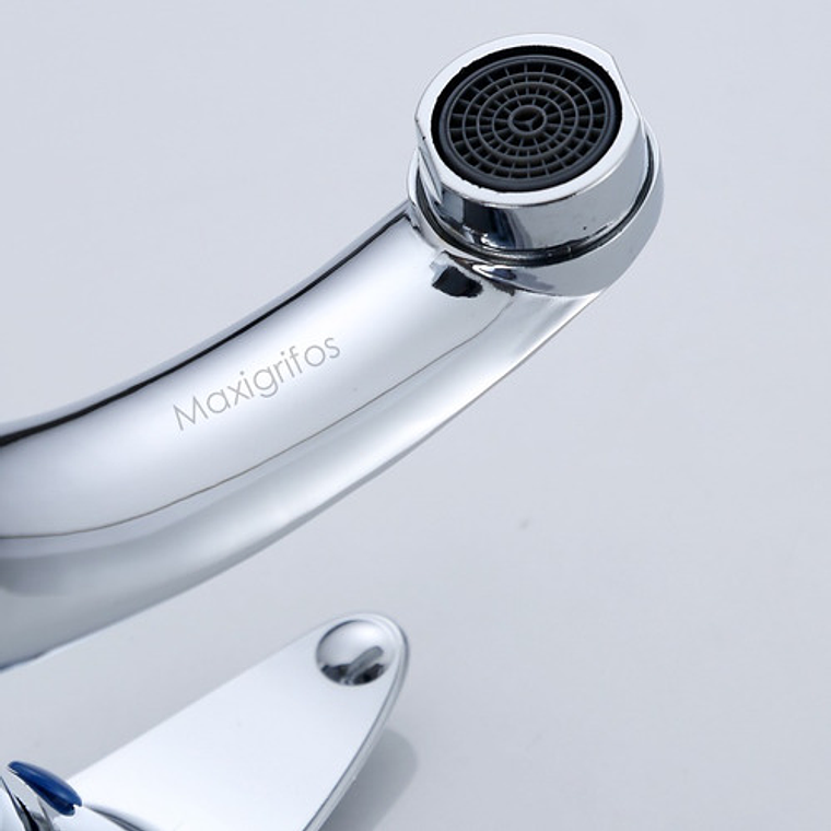 Llave Para Lavamanos Sencilla Solo Agua Fria 8