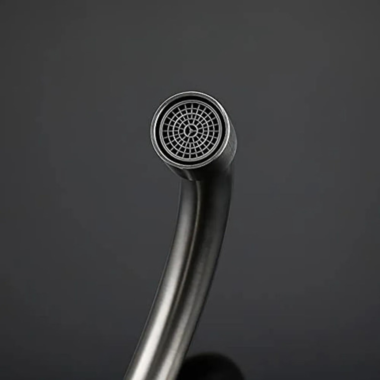 Llave Grifo De Pared Metálica De Agua Fría Cuello Alto 7