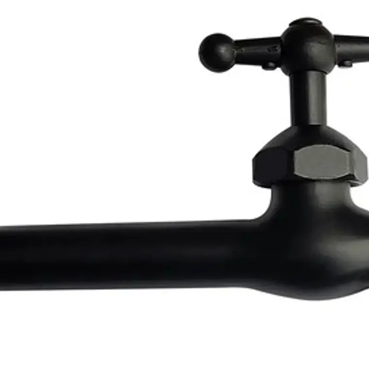 Llave Jardín Terminal Larga Negra Metálica 1
