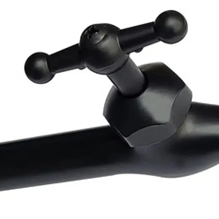 Llave Jardín Terminal Larga Negra Metálica 2