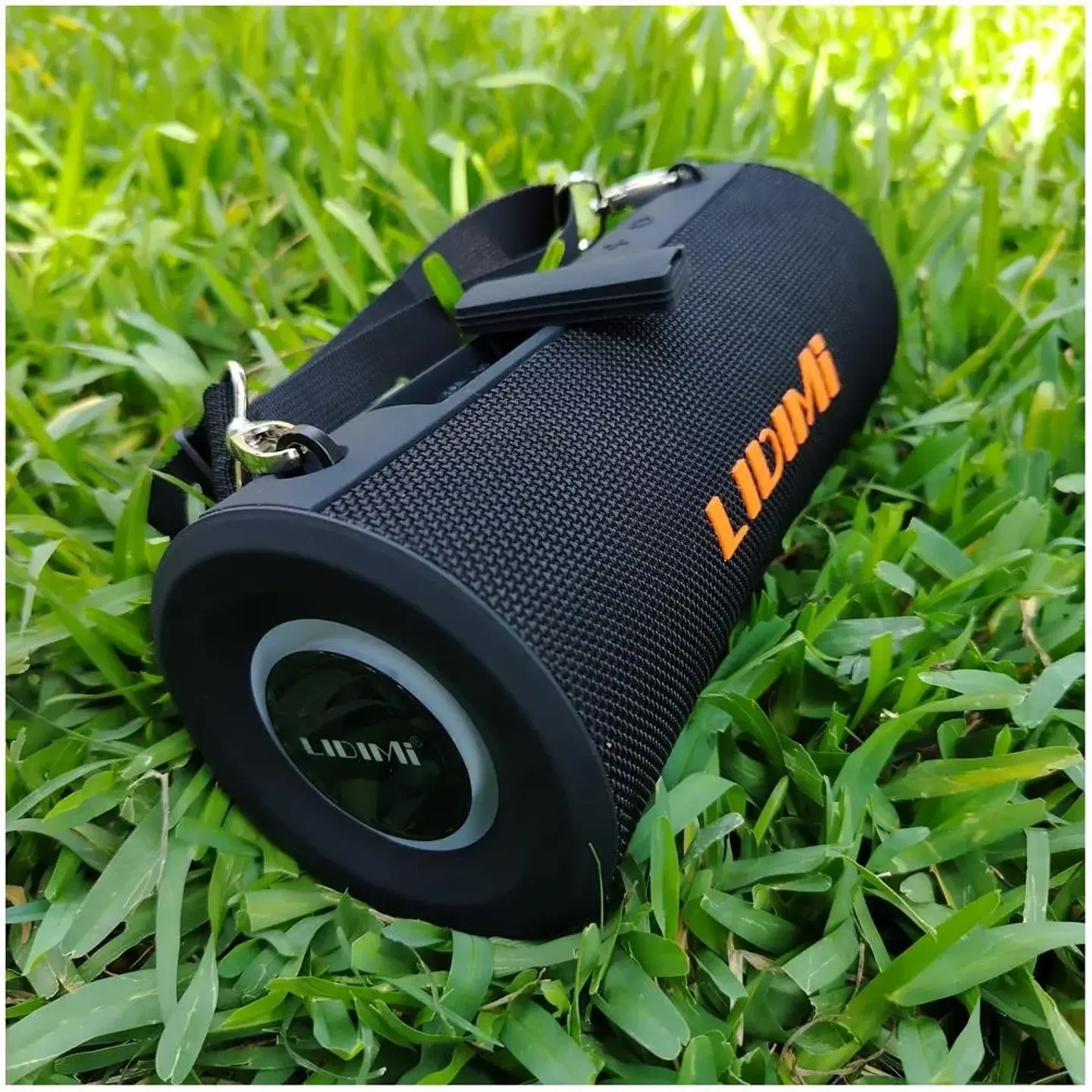 Parlante LIDIMI LD-S606 Bluetooth 30W Extra Bass IPX6 con FM y MicroSD 3