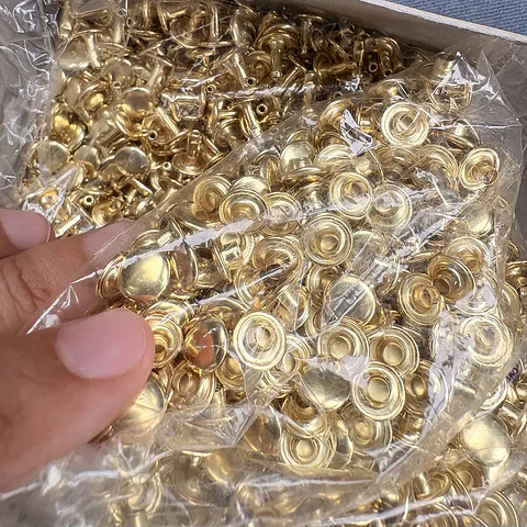 Remache Doble Cabeza 8x3x8 Níquel Dorado 100uni