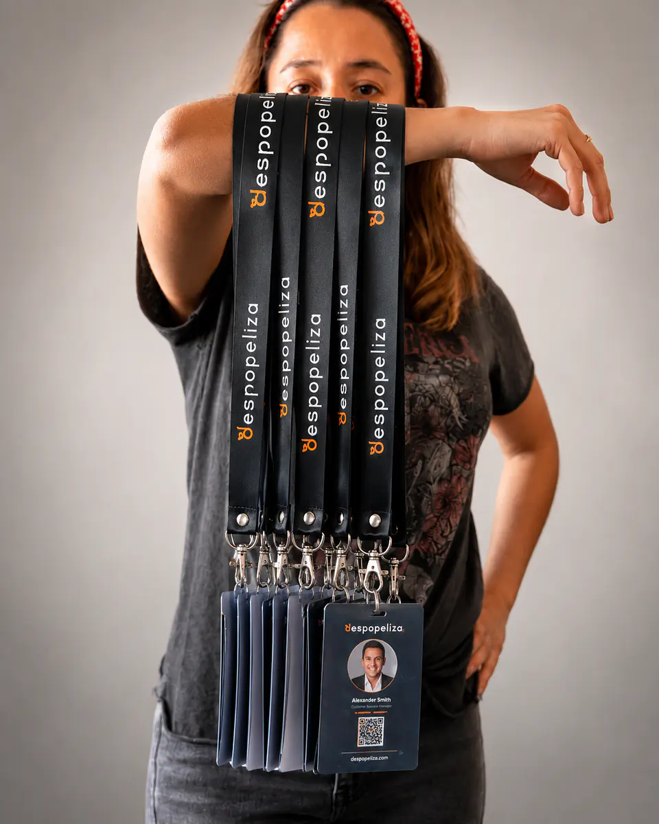 Pack 10 Lanyard porta credencial colgante identificación personalizado con credencial personalizada 8,5x5x4cm 2