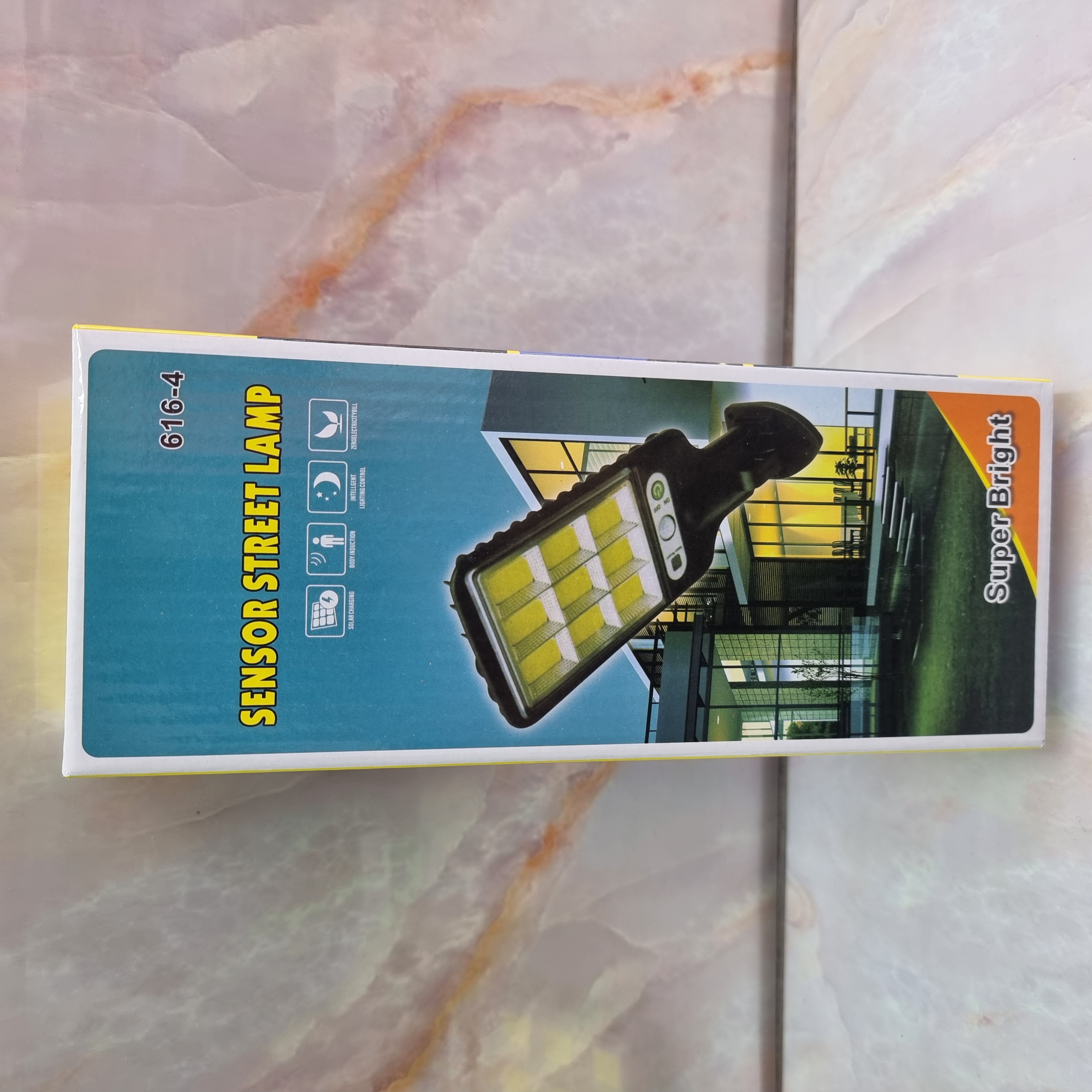 FOCO SOLAR 72 LED