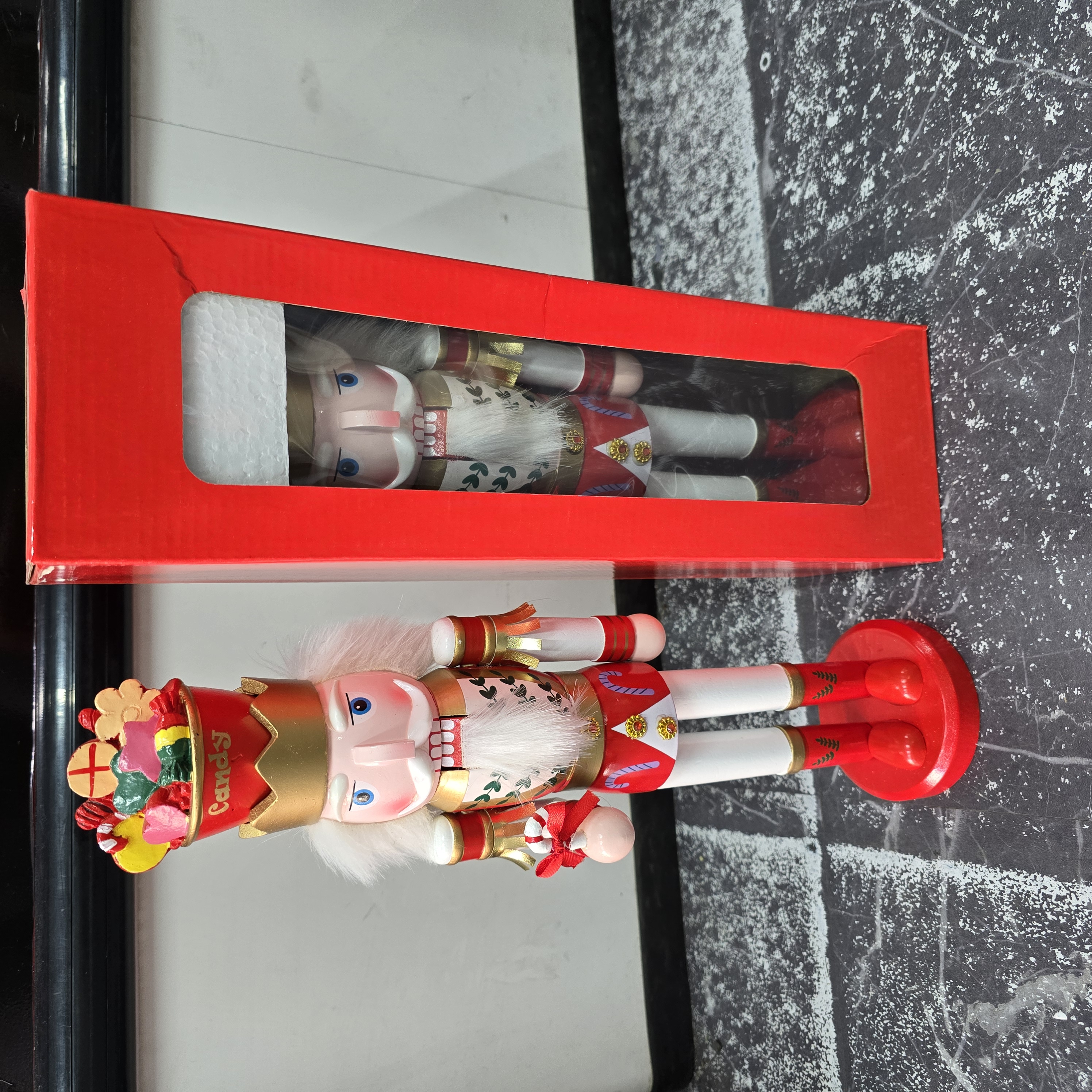 CASCANUECES 38CM
