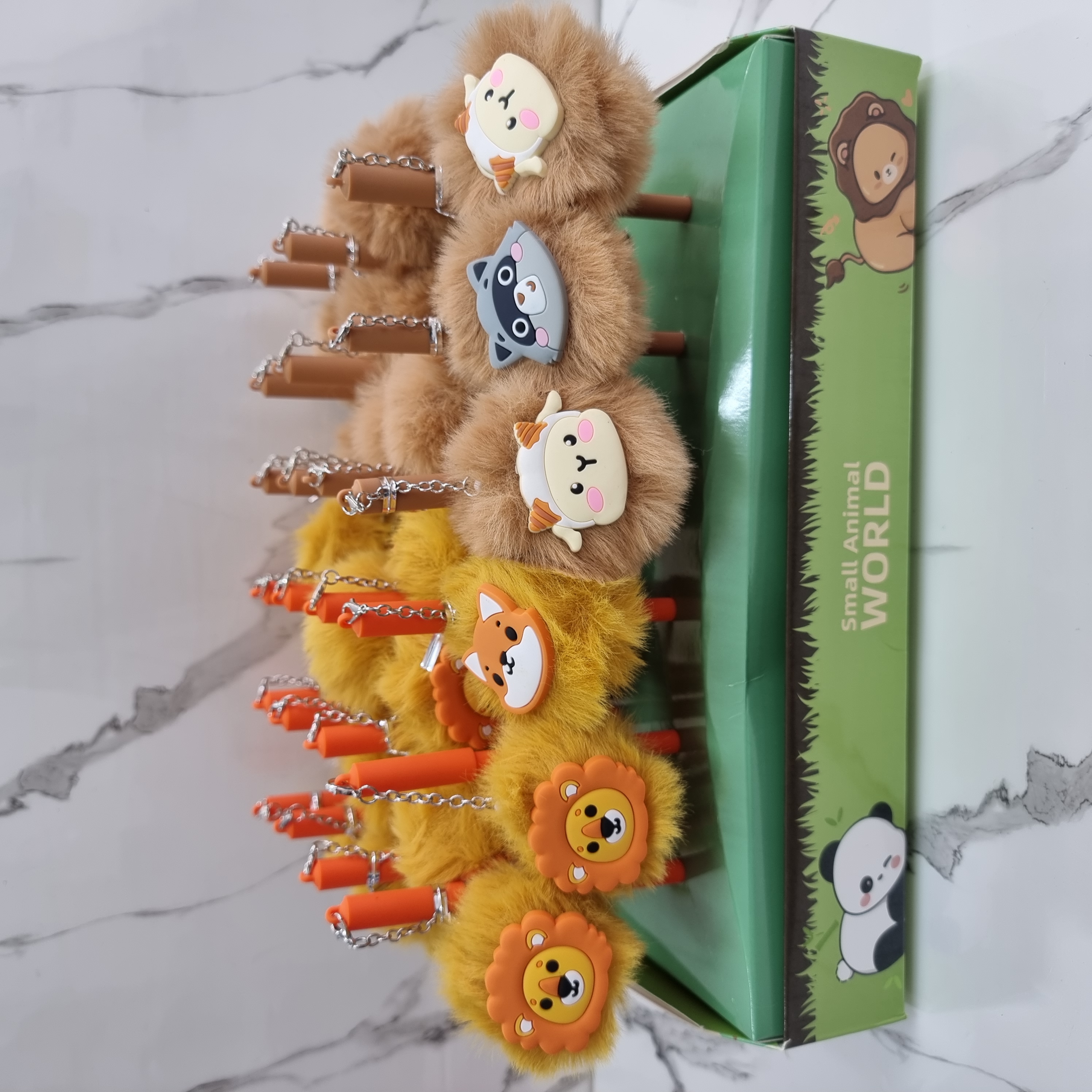 LLAVERO PELUCHE PERRO RAYAS