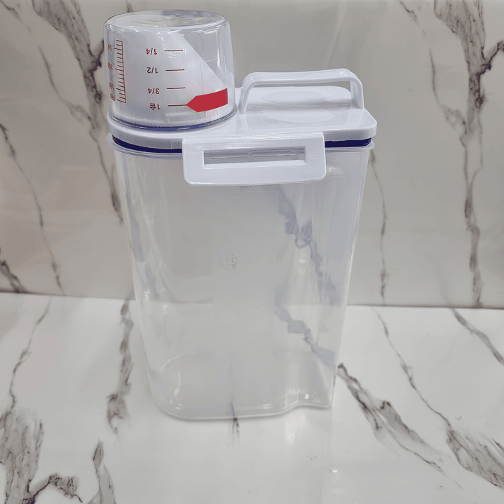 CONTENEDOR PLASTICO 1