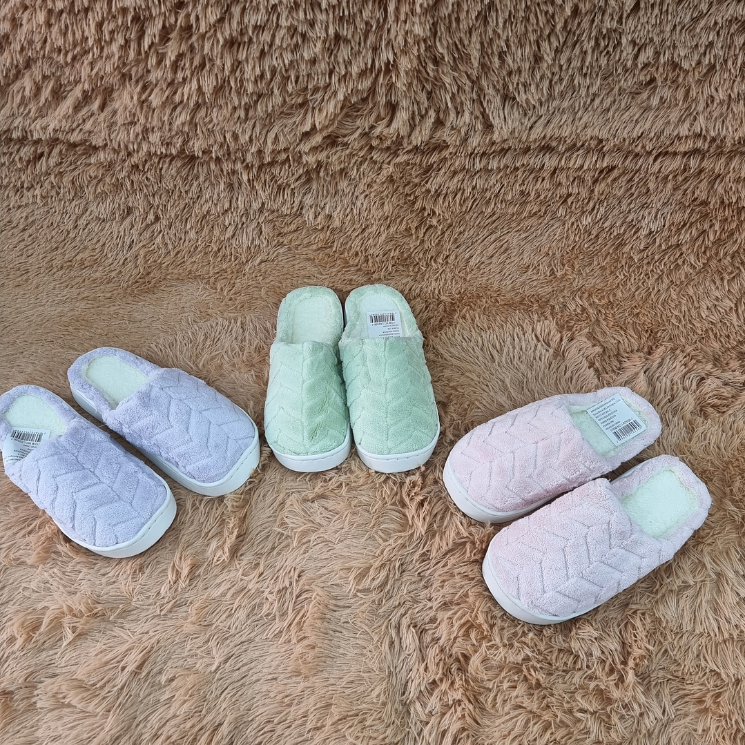 PANTUFLA TERCIPELO M 2