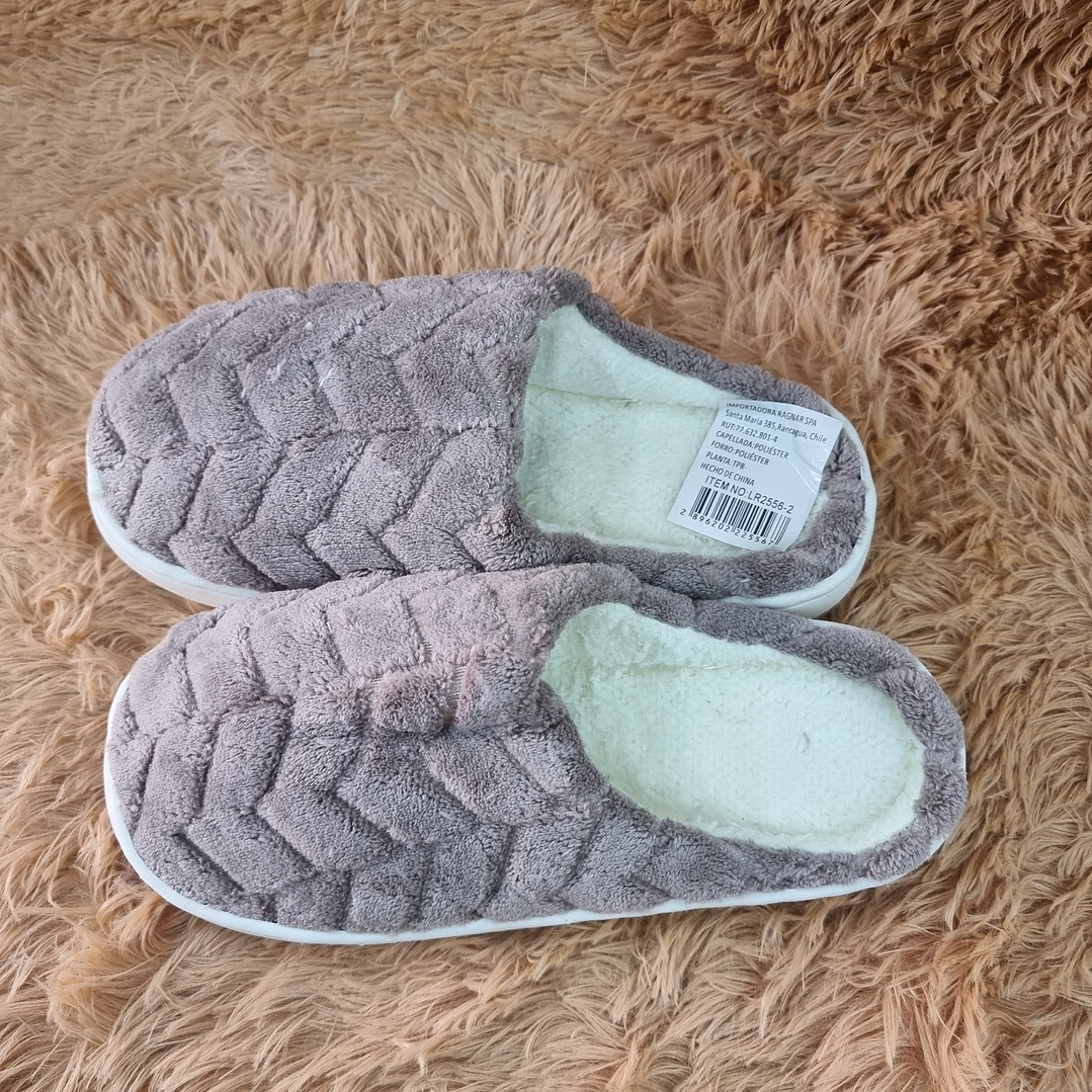 PANTUFLA TERCIOPELO H 3