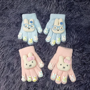 GUANTES CON FIGURA 