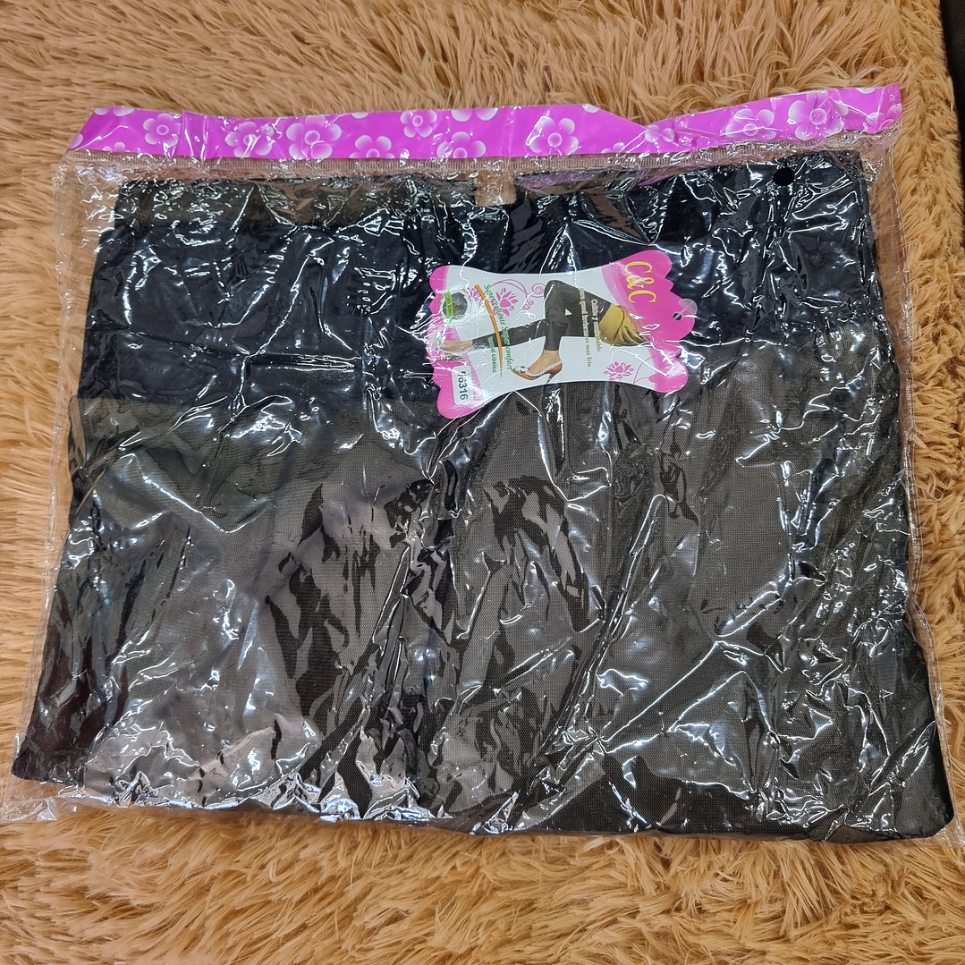 CALZA EFECTO PIEL  3