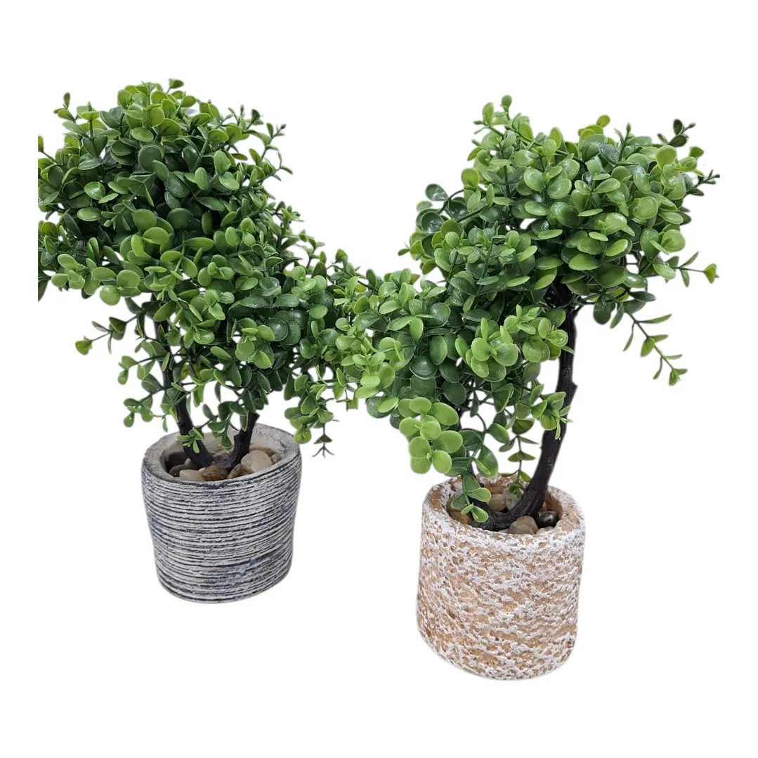 ARBOL 28 CM  2
