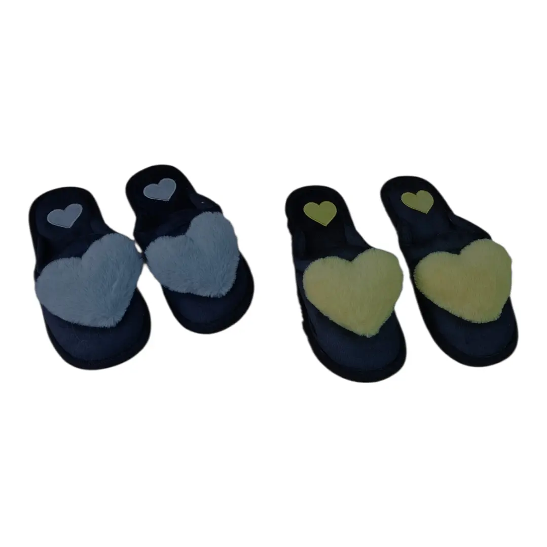 PANTUFLA CORAZON 3