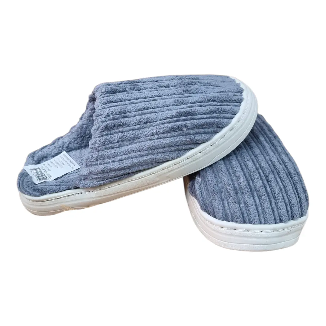 PANTUFLA HOMBRE  1