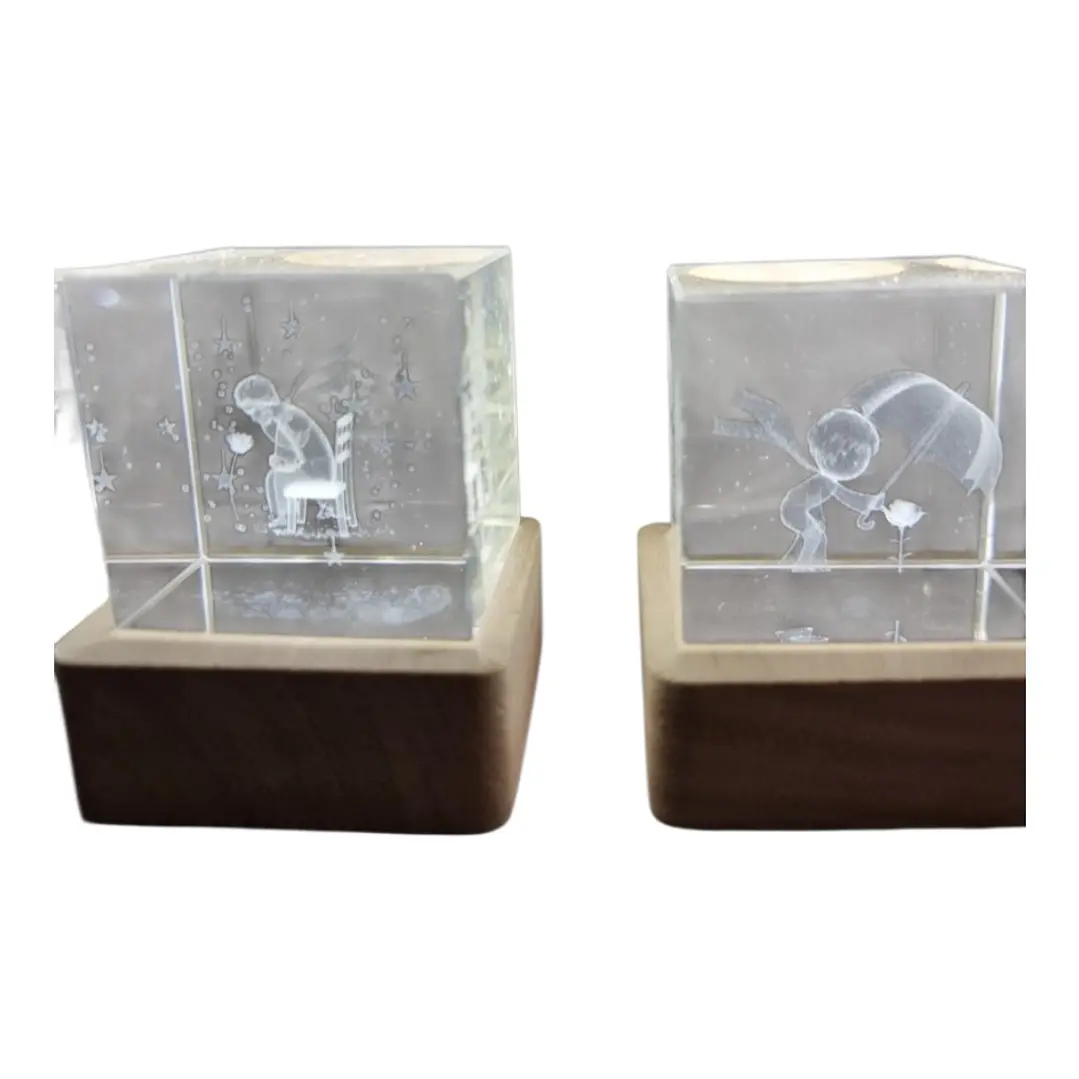 CUBO BASE DE MADERA 3