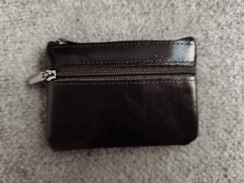 Mini monedero de cuero genuino