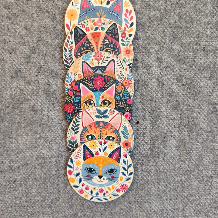 6pcs Posavasos de Madera Serie Gato Vibrante 3