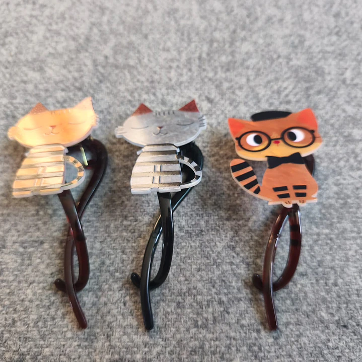 Set de 3 clips  Acrílicos de Gato de Dibujos para el pelo 2