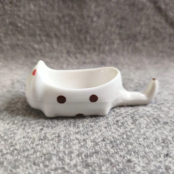 Plato pequeño de cerámica con forma de gato 4