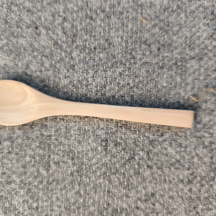 10 cucharas de madera  3