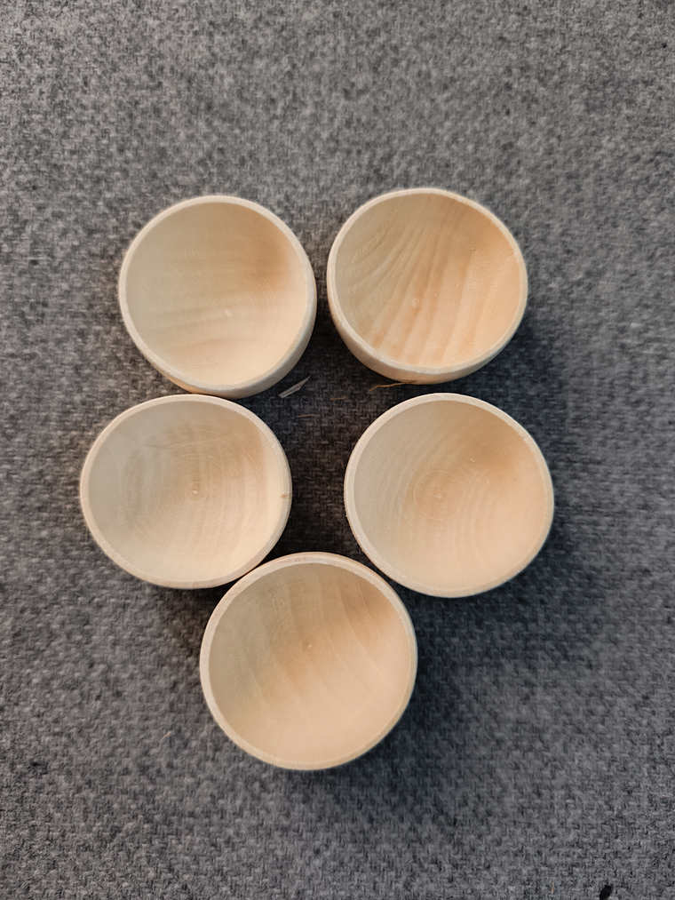 5 mini tazas de madera hechas a mano, que miden 39X24 mm  1