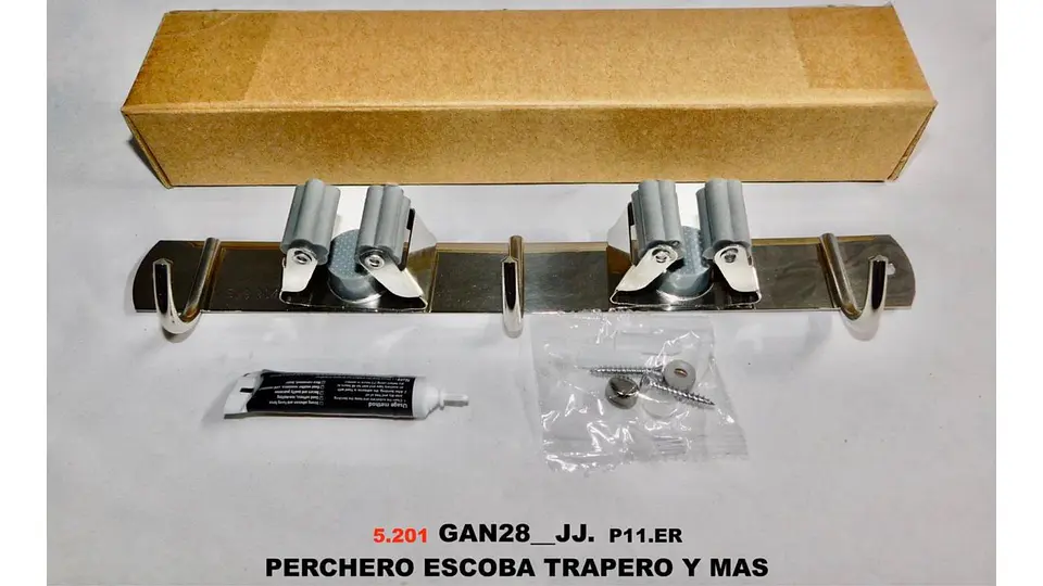 2 Estantes Y 3 Ganchos Soporte De Pared Para escobas, traperos, etc. 6
