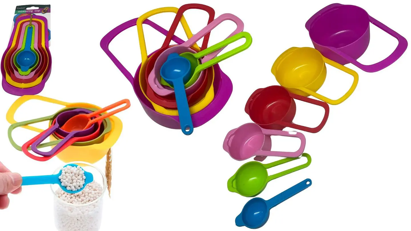 Juego De 2cucharas Y 4tazas Medidoras Multicolor Para Tartas. 1