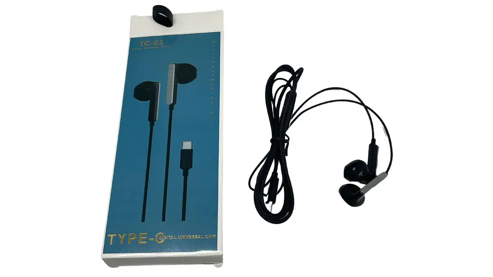 Audífonos Auriculares In-ear Manos Libres Alámbrico Tipo C 3