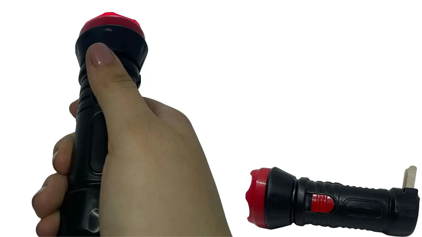Linterna De Mano Led Recargable A Toma 1 Led 110v-0.5 Watts 2