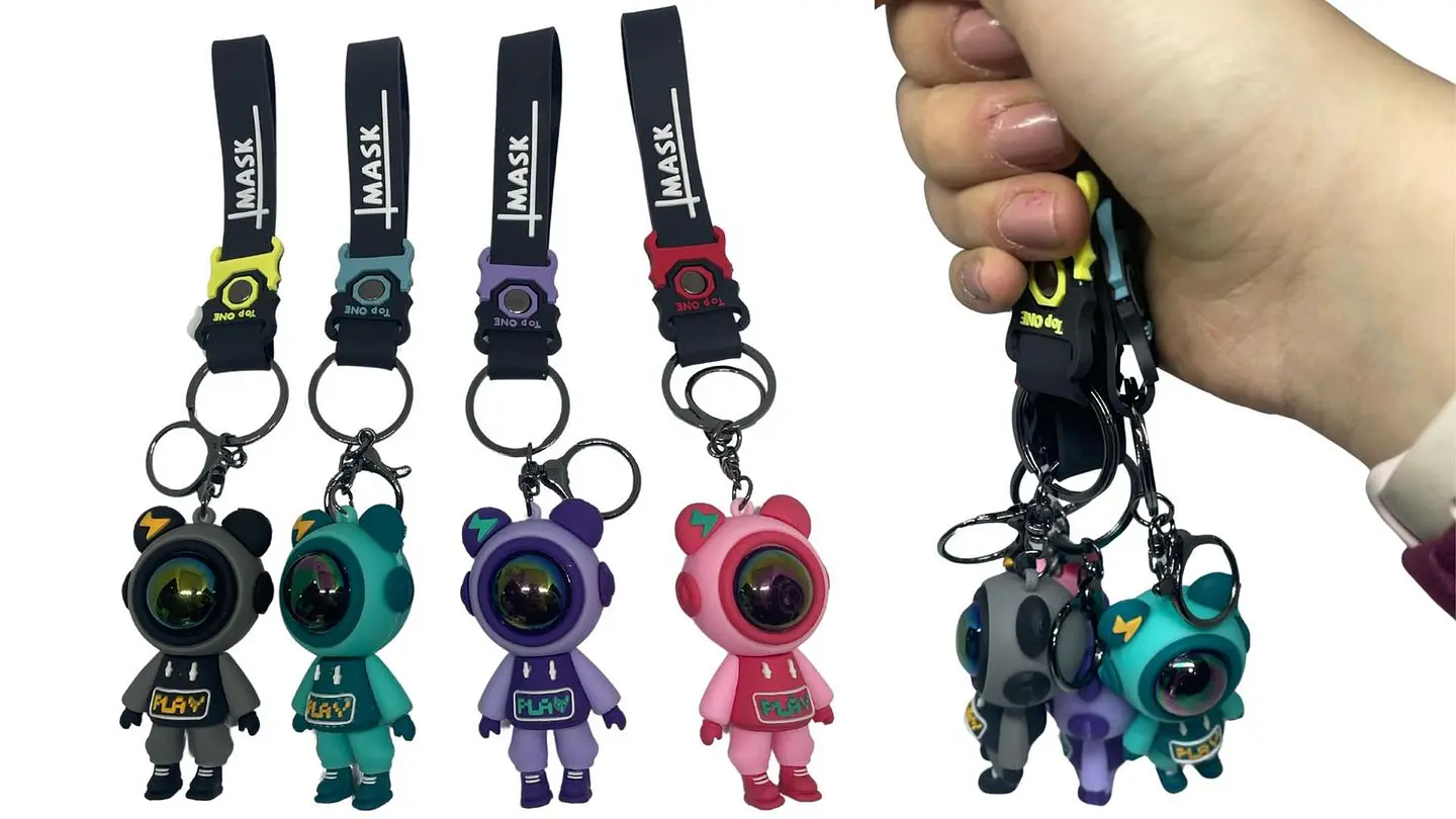 Llavero En Forma De Astronauta De Goma X1 Unidad, 4 Colores 1
