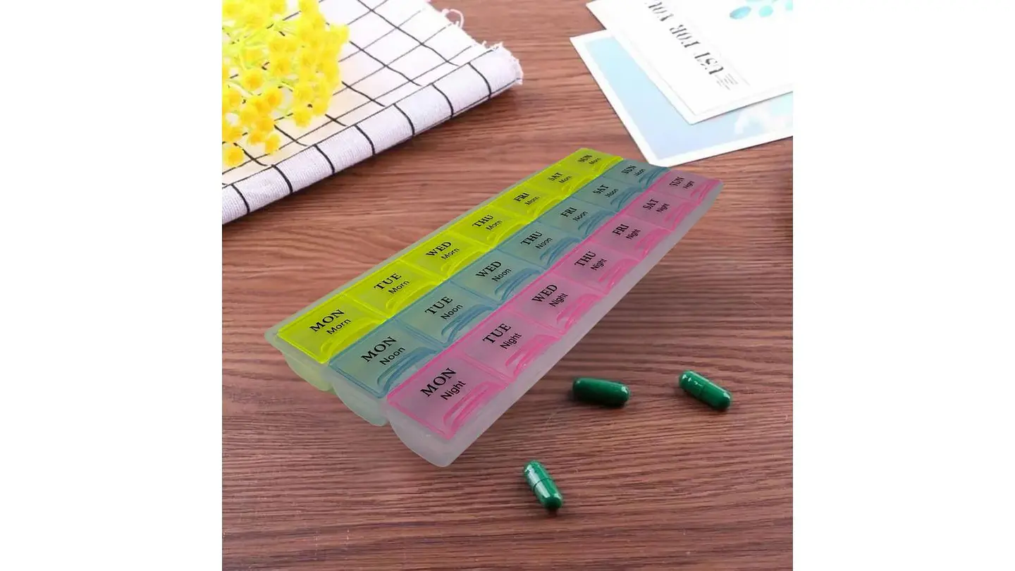 Pastillero Semanal 21 Compartimientos Estuche Transparente 4