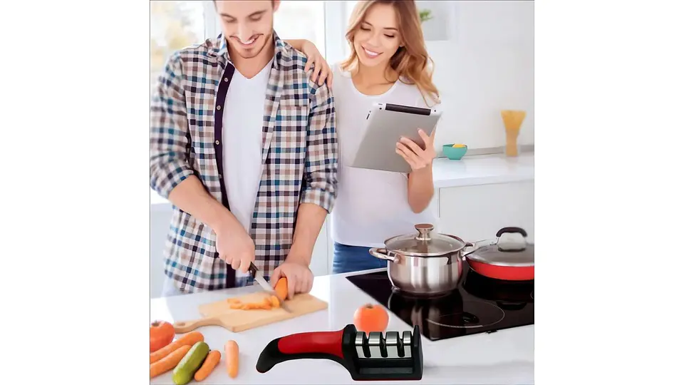 Afilador De Cuchillos Multifuncional Ergonómico Cocina negro con rojo 4