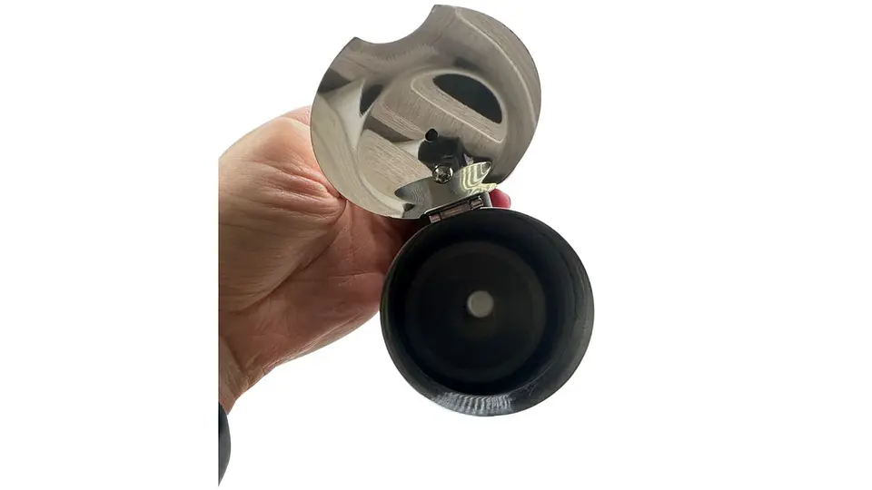 Cafetera Mediana de Acero Inoxidable Práctica para Cocina 1