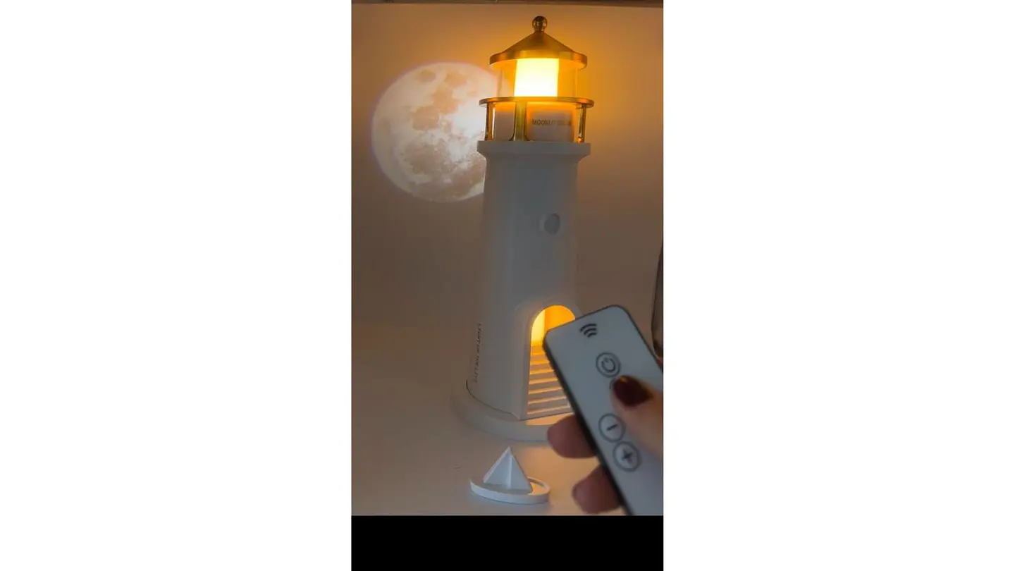 Lámpara Faro Proyector Luna Parlante LED Recargable USB 3
