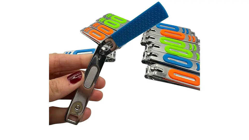 Set Cortauñas Colores Acero Inoxidable Manicure Familiar 4